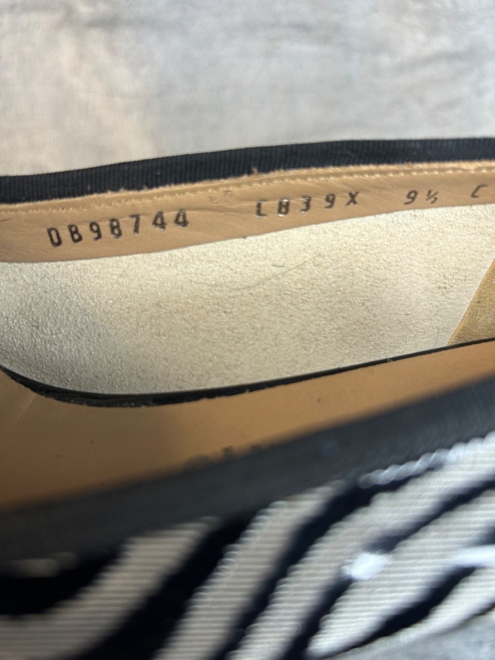 Salvatore Ferragamo Vara Zebra-Print Pump  low block heel, a patent 9 1/2 c - Picture 6 of 8